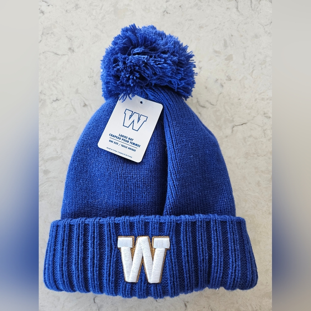 Winnipeg Blue Bombers Winter Hat (NWT)